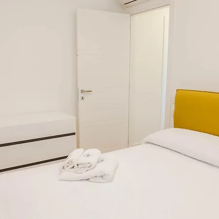 Calabona's Promenade *