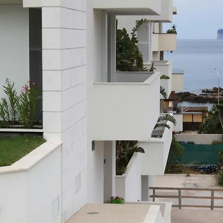 Calabona's Promenade *